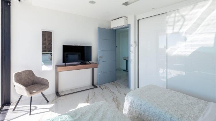 Hollywood Mansion Algarve Traumhaftes Ferienhaus Portugal Detail Schlafzimmer Mit Twin Betten