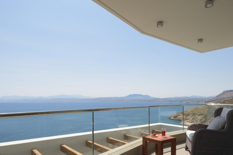 Iconic Sea Villa Luxus Ferienhaus Kreta Mieten Balkon