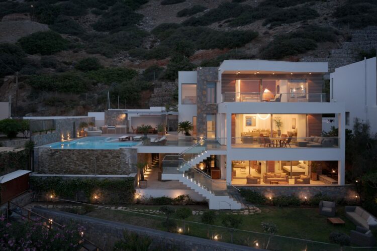 Iconic Sea Villa Luxus Ferienhaus Kreta Mieten Abends