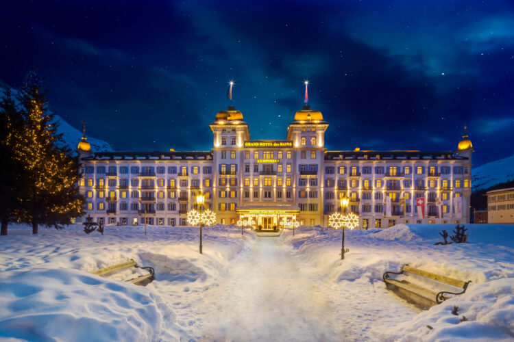 Kismv Hotel Winter 1.jpg