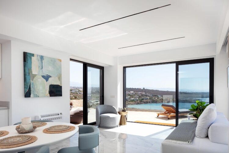 Kalathas Beachview Villa Luxus Ferienvilla Kreta Mieten Wohnbereich Links