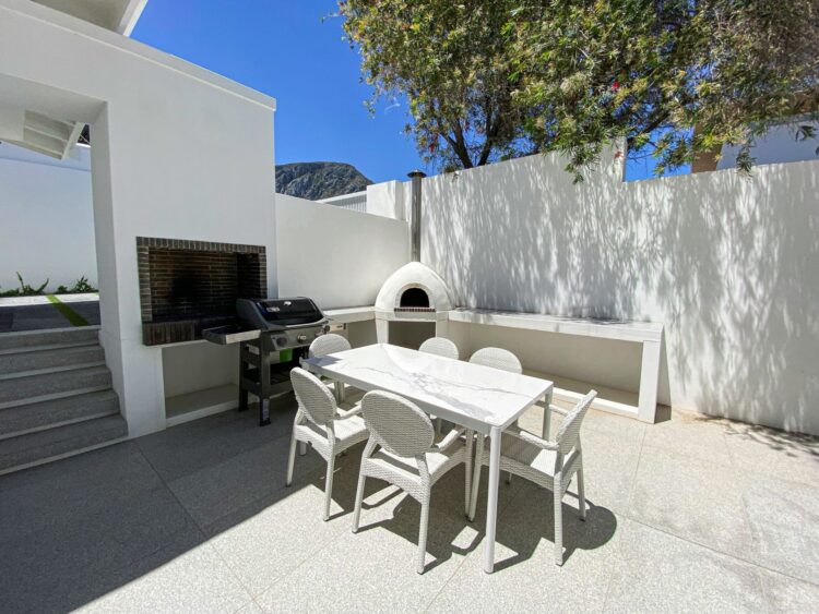 Kammabaai Beach Villa Luxus Ferienhaus Hermanus Mieten Bbq