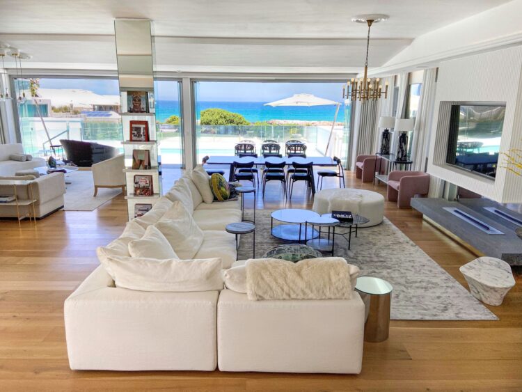 Kammabaai Beach Villa Luxus Ferienhaus Hermanus Mieten Wohnzimmer