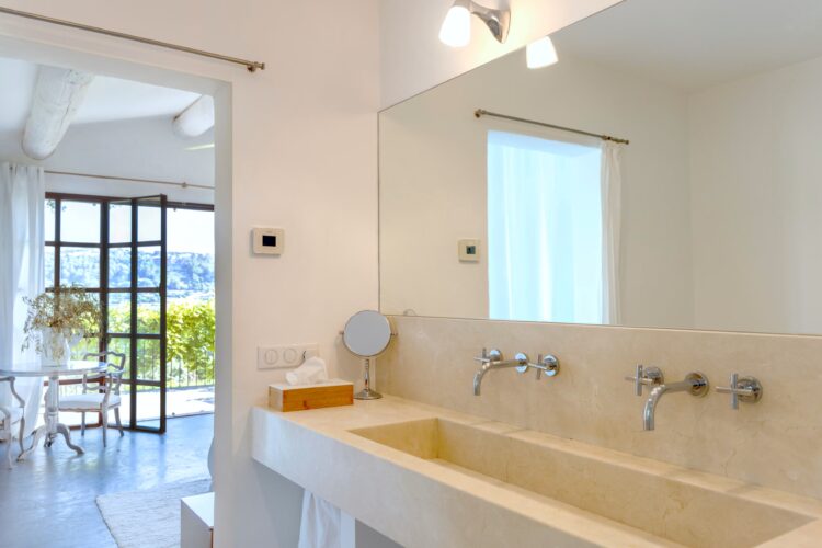 La Cadiere Azur Luxus Feriennhaus Cote D Azur Mieten Waschbecken