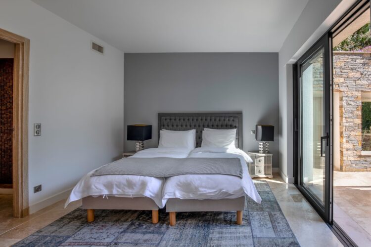 La Colline Blanche Luxus Ferienhaus Cote D Azur Mieten Dz