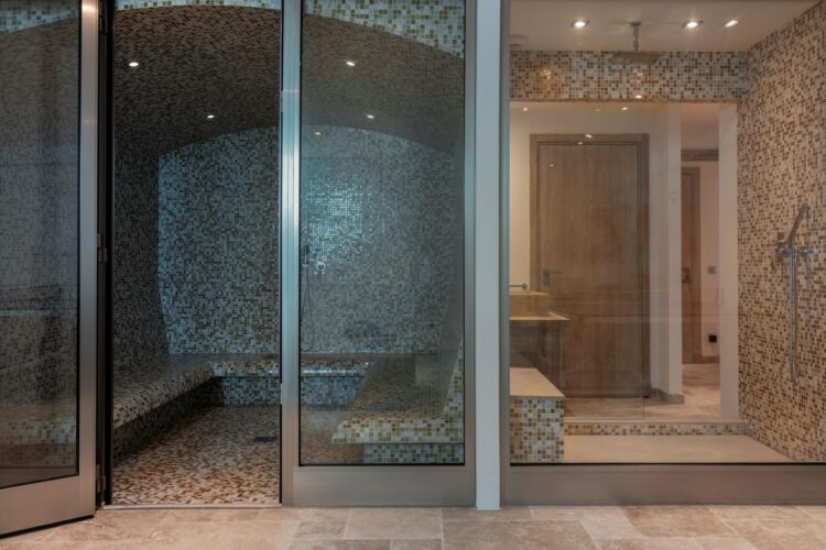La Colline Blanche Luxus Ferienhaus Cote D Azur Mieten Hamam
