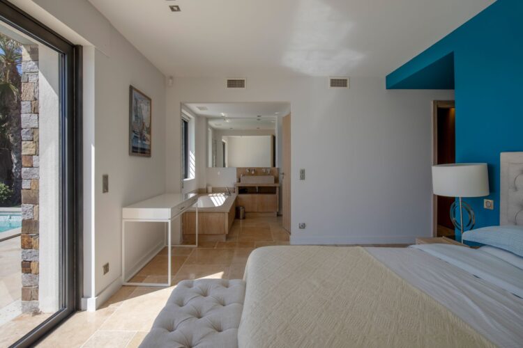 La Colline Blanche Luxus Ferienhaus Cote D Azur Mieten Sz
