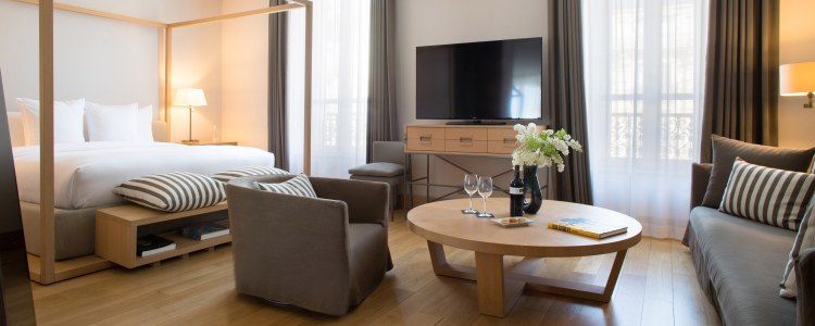 La Réserve Paris - Apartment 8 Master Room