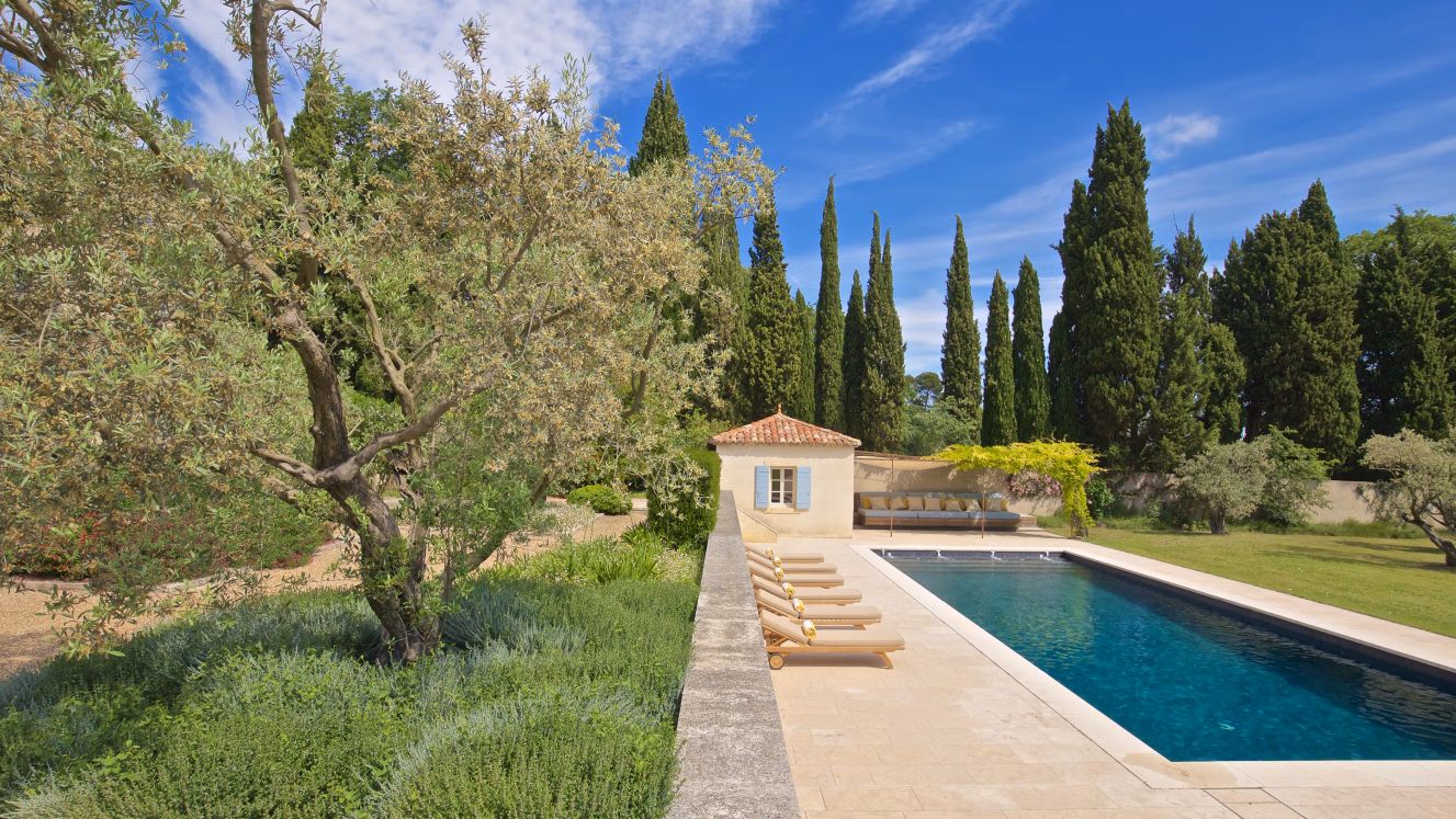 Le Genereuse Luxus Ferienhaus Provence Mieten Poolterrasse
