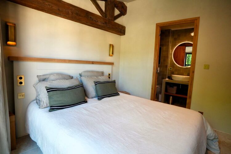 Le Mas Mouton Luxus Ferienhaus Provence Mieten Bett