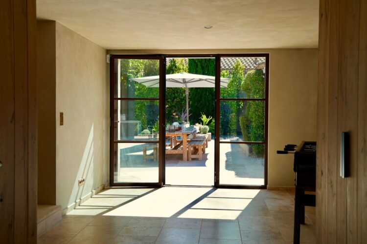 Le Mas Mouton Luxus Ferienhaus Provence Mieten Fenster