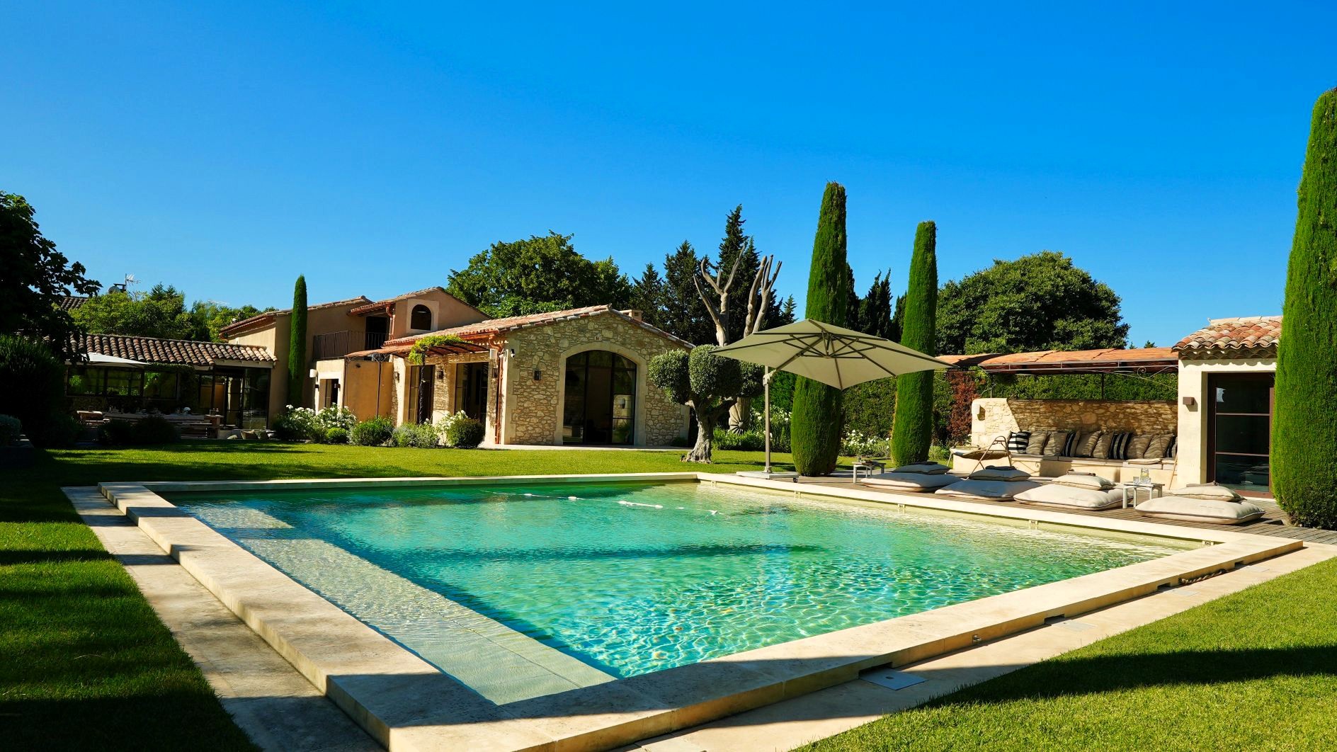 Le Mas Mouton Luxus Ferienhaus Provence Mieten Pool