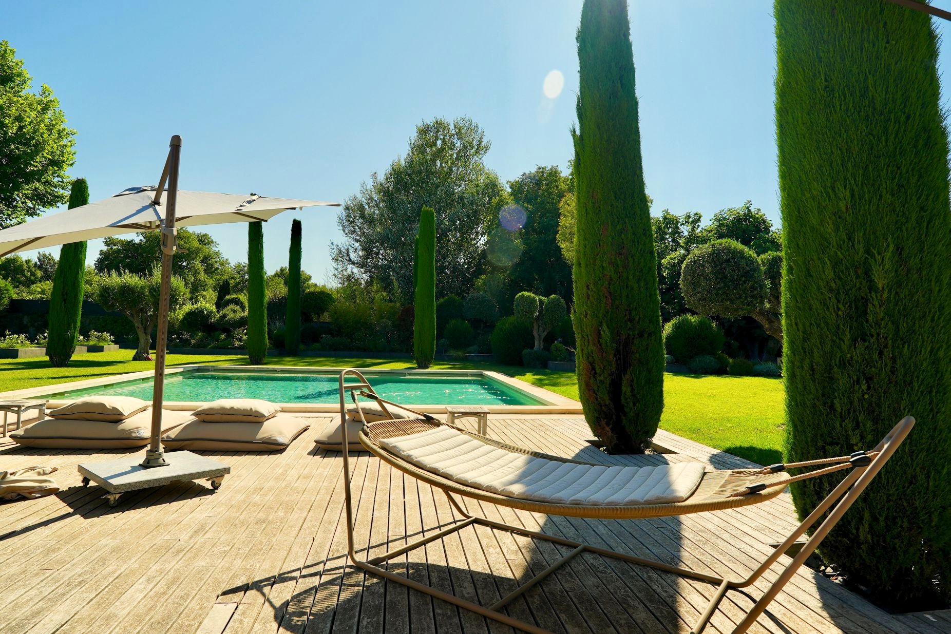 Le Mas Mouton Luxus Ferienhaus Provence Mieten Pool Area