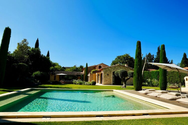 Le Mas Mouton Luxus Ferienhaus Provence Mieten Poolbereich