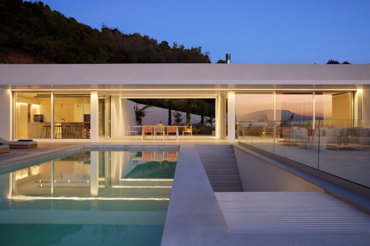 Ligaries Beach Villa Luxus Ferienhaus Skiathos Griechenland Mieten Abendstimmung