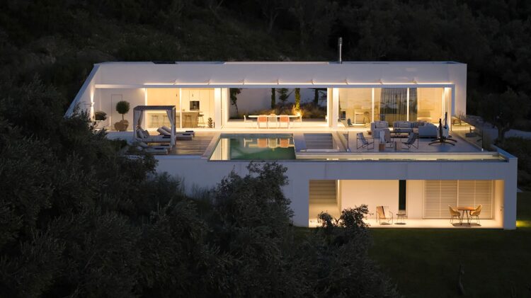 Ligaries Beach Villa Luxus Ferienhaus Skiathos Griechenland Mieten Außenansicht