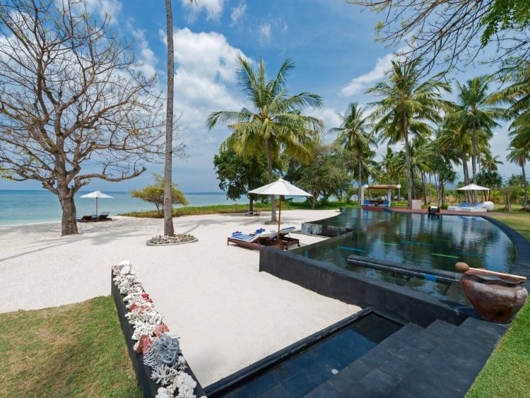 Lombok Oasis Pool Strand