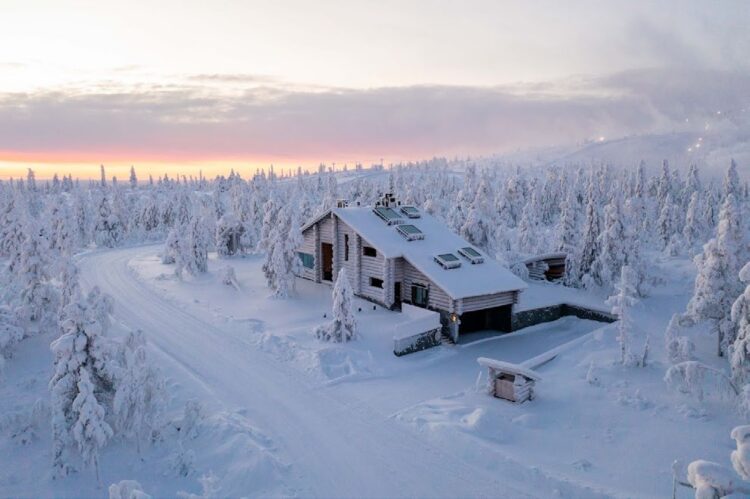 Lumi Lodge Luxus Ferienhaus Chalet Lappland Mieten (6)