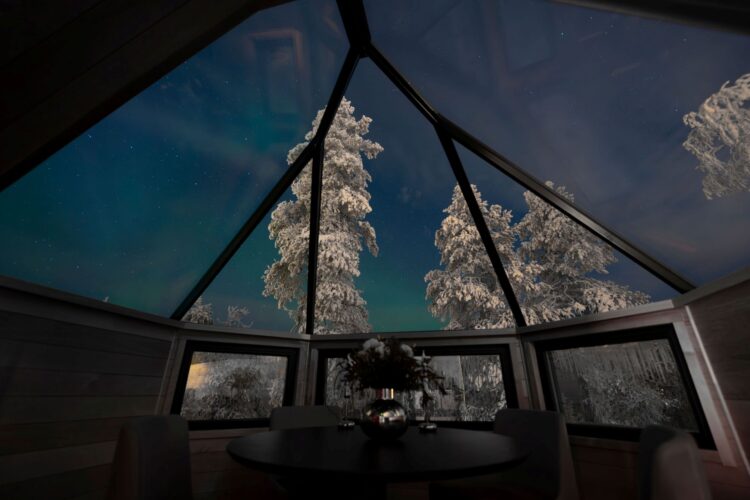 Luonto Iglu Luxus Glas Suite Lappland Mieten Sky