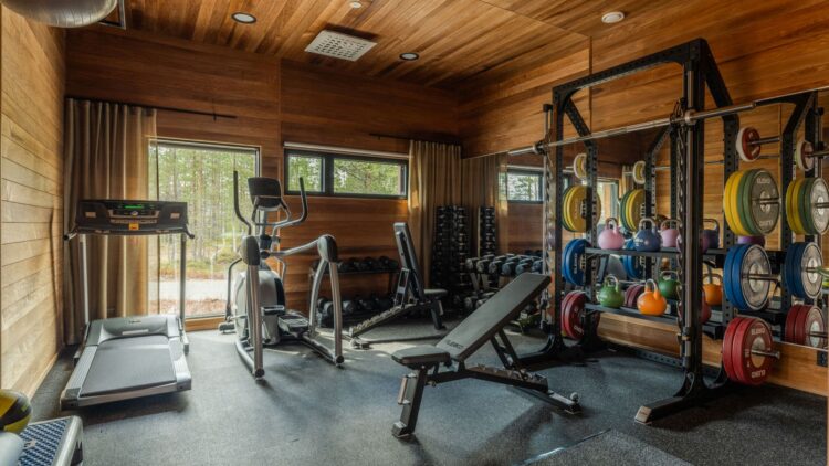 Luonto Lodge Luxus Ferienvilla Lappland Mieten Gym