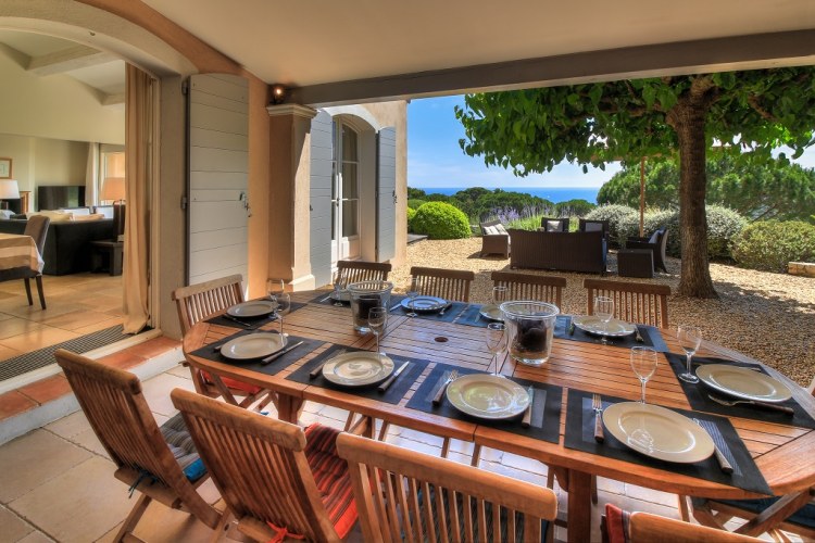 Luxus Familienurlaub Suedfrankreich Villa View De Mer