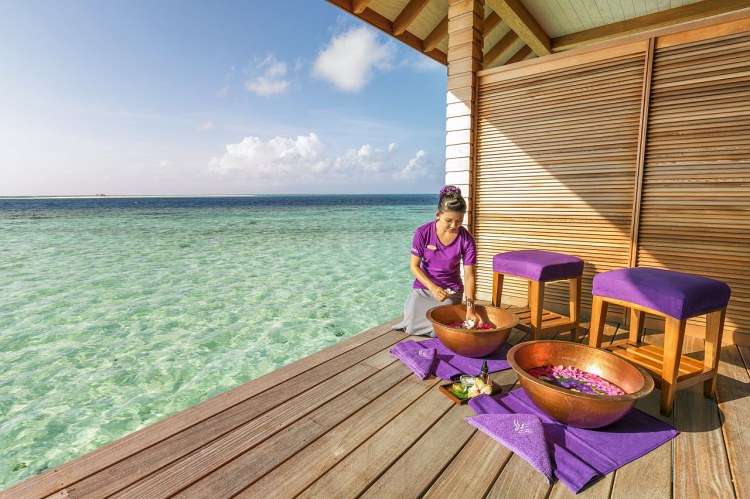 Luxus Maledivenreise - Hurawalhi Island Resort
