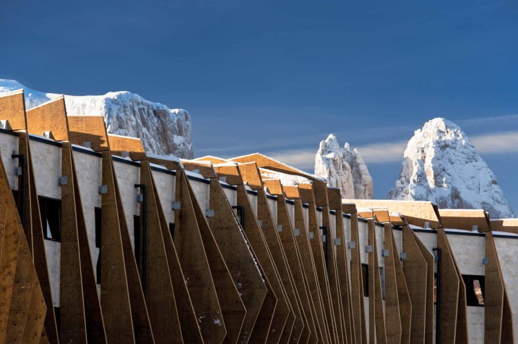 Luxus Skihotel Dolomiten - Alpina Dolomites