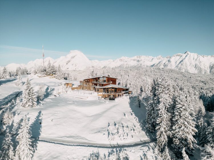 Luxus Wellnesschalet Seefeld Ski Chalet Österreich Mieten Drohne