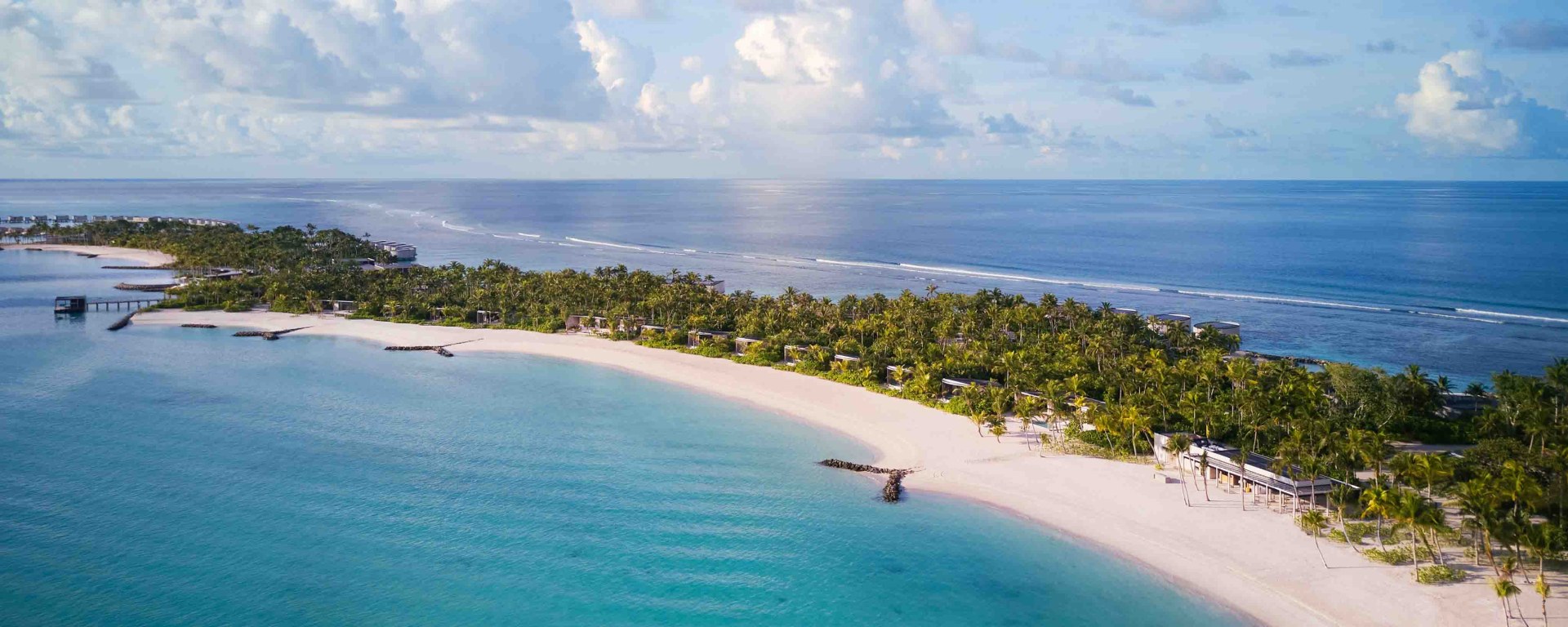 Malediven Hoteleröffnung - The Ritz Carlton Maldives Fari Islands