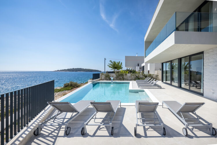 Luxusvilla Mit Pool In Kroatien Mieten10