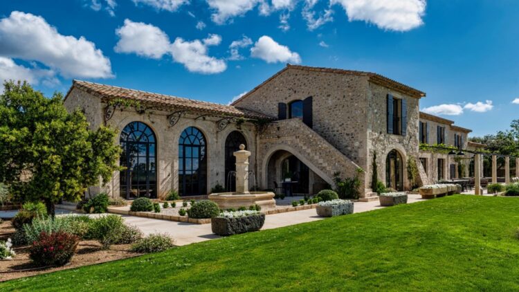 Maison~2