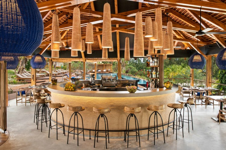 Zuri Zanzibar - Maisha Bar