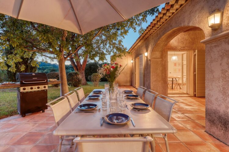 Maison De Campagne Luxus Ferienhaus Cote D Azur Mieten Alfresco Esstisch