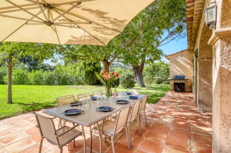 Maison De Campagne Luxus Ferienhaus Cote D Azur Mieten Esstisch
