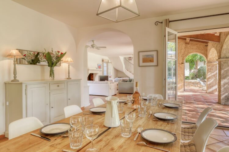 Maison De Campagne Luxus Ferienhaus Cote D Azur Mieten Esszimmer