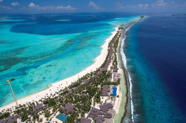 Malediven Atmosphere Kanifushi Aerial Short Island Both Sides With To Tip