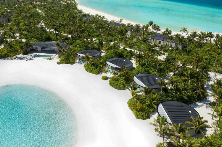 Neueröffnung Malediven - The Ritz Carlton Maldives Fari Islands