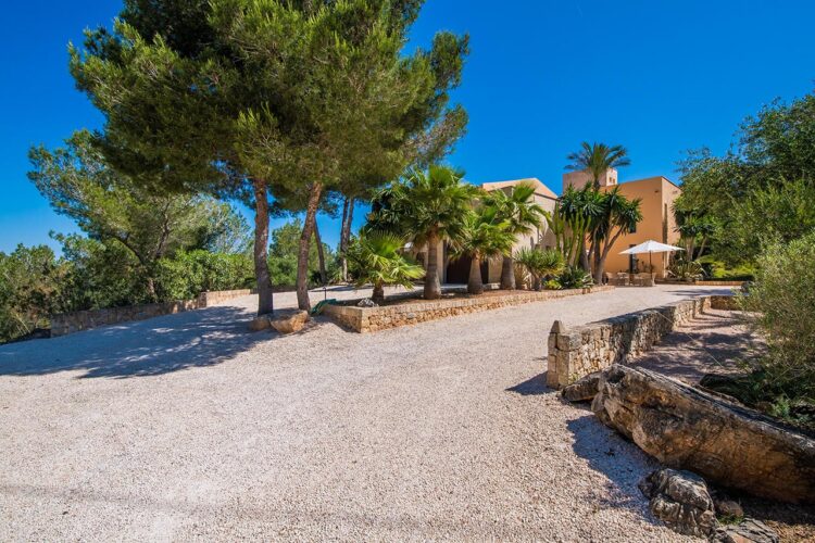 Mallorca Moderne Villa Mieten Design Finca Porto Colom (4)