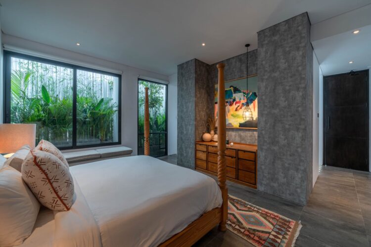 Mandala Oasis Canggu Bali – Master Bedroom Mit Balkon Und Gartenblick