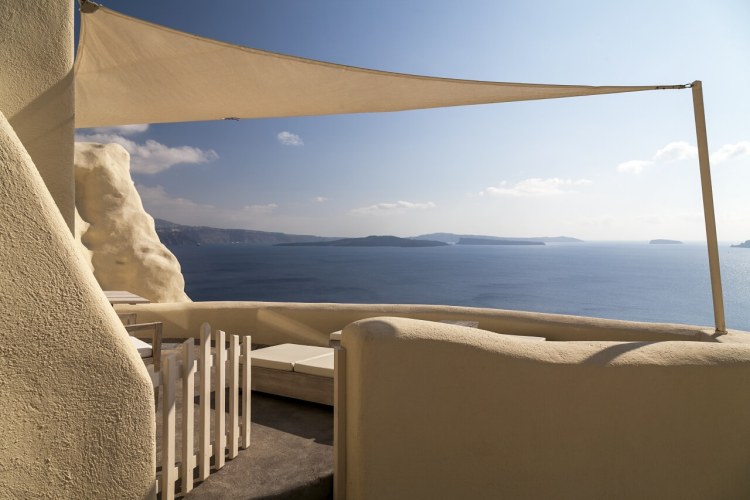 Mystique A Luxury Collection Hotel Santorini 1