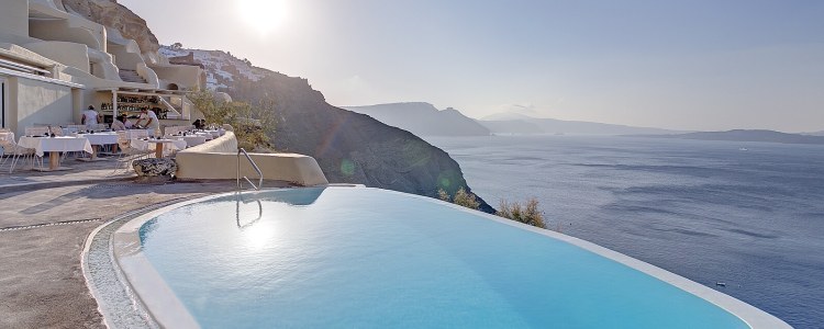 Mystique A Luxury Collection Hotel Santorini Slider1