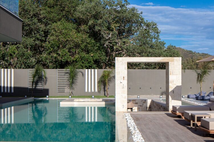 Nature Retreat Luxuriöses Ferienhaus Kreta Mit Pool Mieten Pool Detail