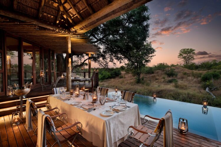 Ngala Family Villa Safari Lodge Südafrika Mieten Poolbreich