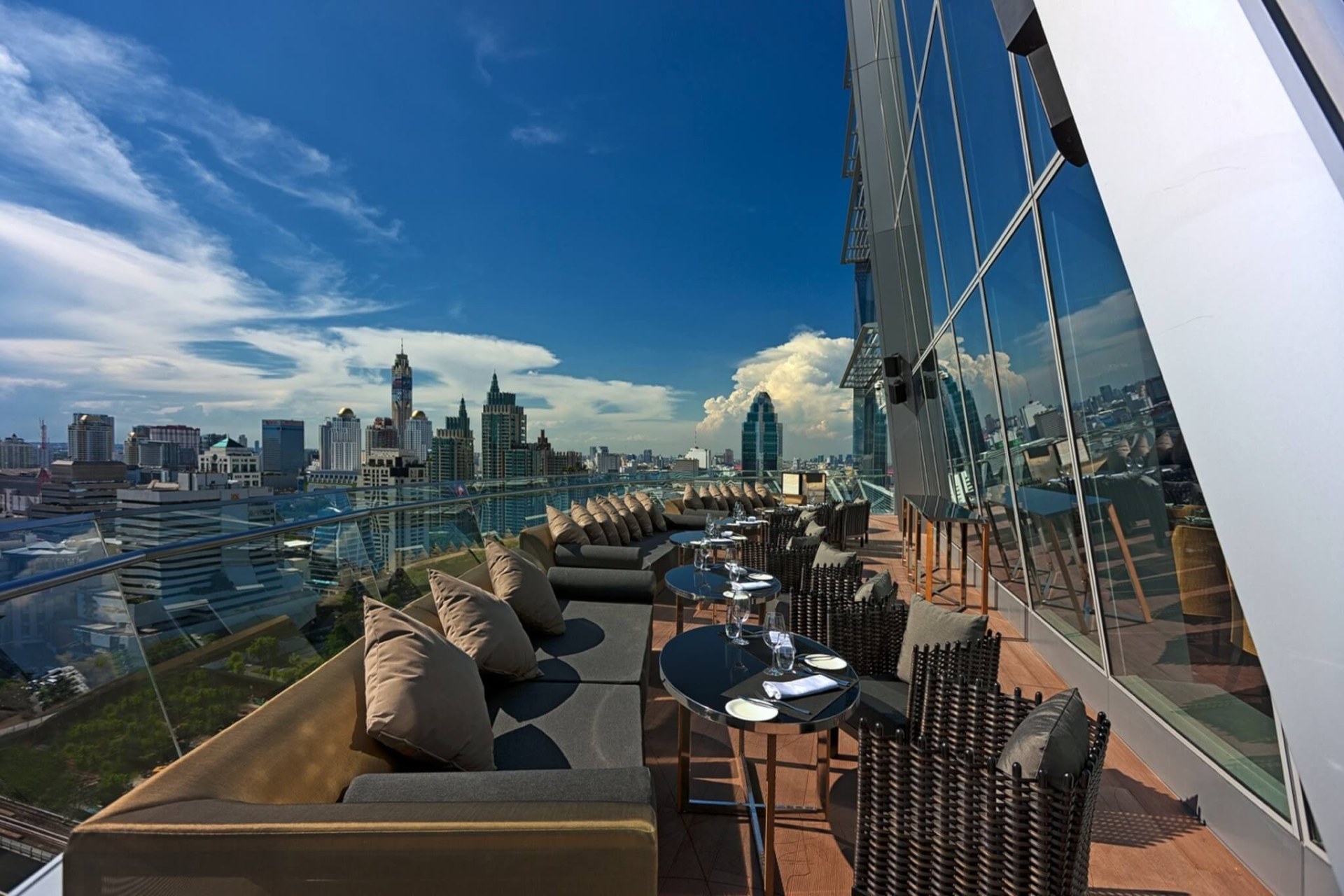 Okura Bangkok Slider2
