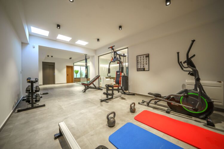 Opulence Villa Luxus Ferienhaus Kreta Mieten Gym