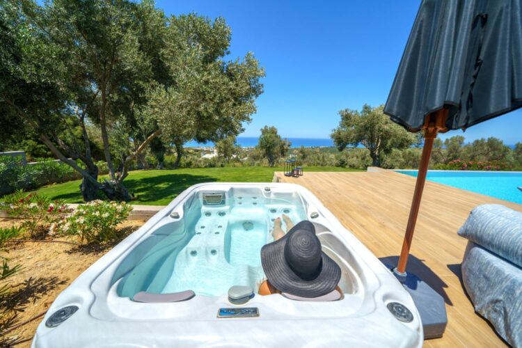 Opulence Villa Luxus Ferienhaus Kreta Mieten Jacuzzi