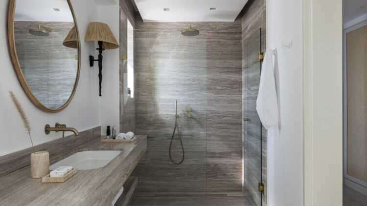 Parasporos View Villa Luxus Ferienhaus Paros Griechenland Mieten Dusche