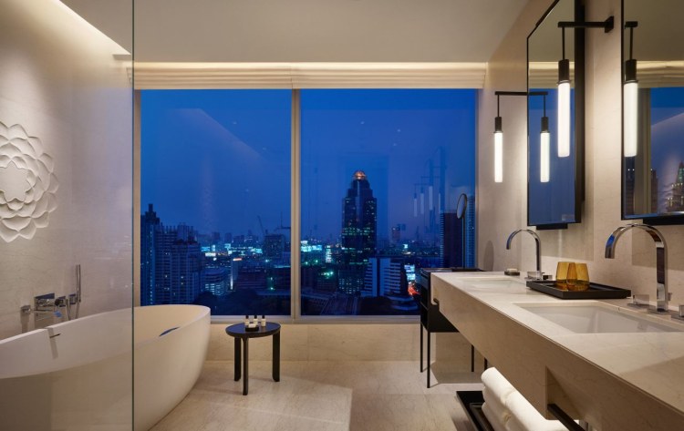 Park Hyatt Bangkok Park Twin Room Bathroom