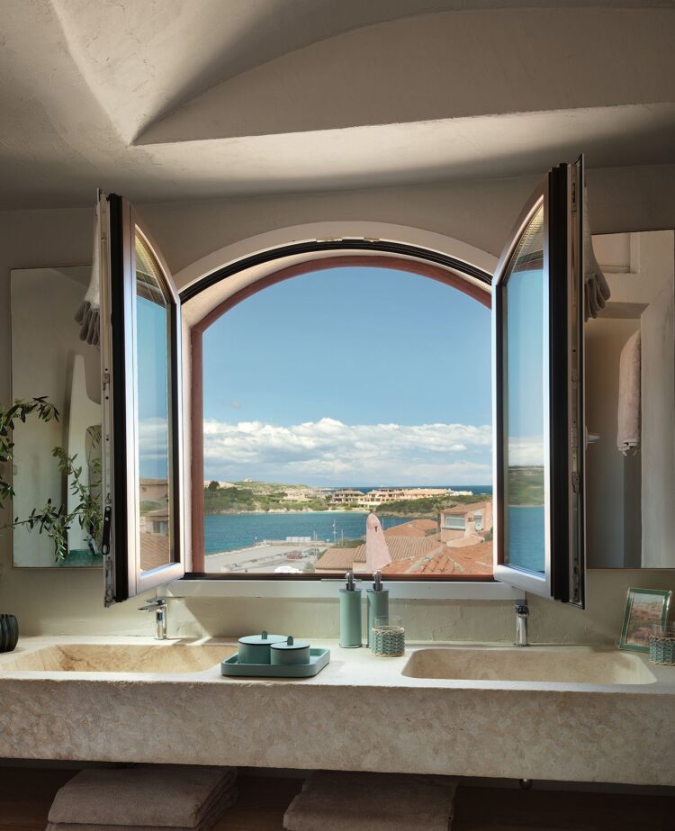 Penthouse Costa Smeralda Luxus Ferienwohnung Sardinien Mieten Badezimmer