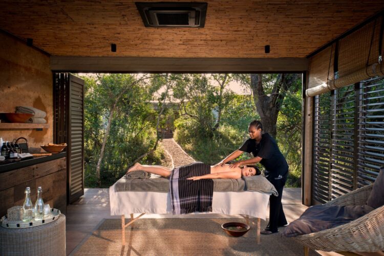 Phinda Homestead Luxus Safari Villa Südafrika Massage
